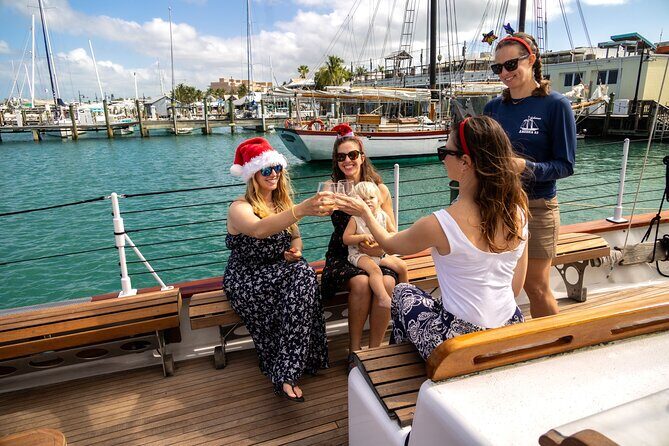 Key West Christmas Cruise with Live Band and Drinks - What you’re really buying: a festive Key West waterfront sail