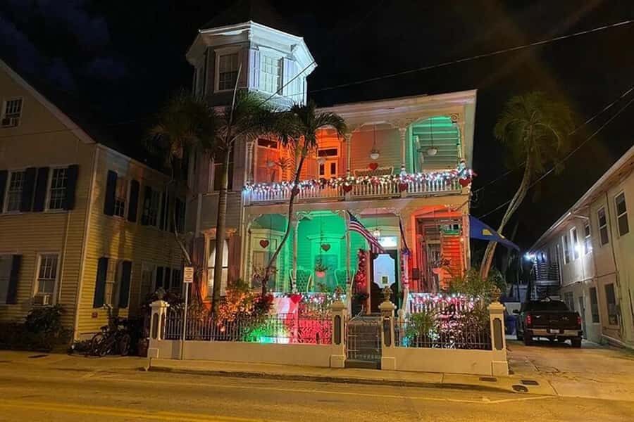 Key West: Ghosts of Key West Walking Tour - The Audubon House and the Oldest House