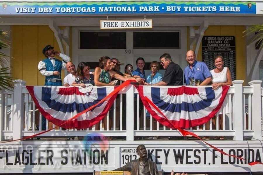 Key West: Hemingway's Life and Local Food Walking Tour - Key West Hemingway Life and Local Food Highlights You’ll Actually Feel