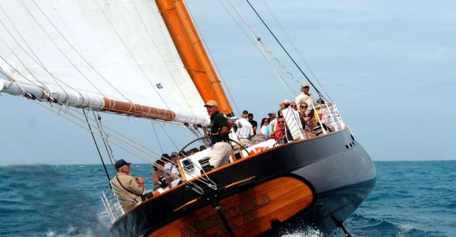 Key West: Schooner Day Sail with Onboard Bar - The Onboard Bar and Picnic Lunch Plan: Good Value for Adults