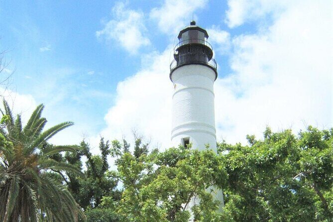 Key West’s Old Town Treasures: A Self-Guided Audio Tour - Stop-by-stop: Old Town highlights from Mallory Square to the Key West Lighthouse