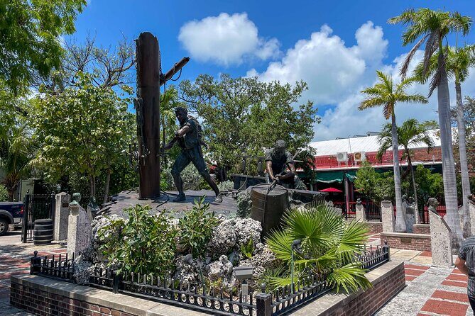 Maritime Village to Micro State: A Self Guided Tour of Key West - Starting at 10 Mallory Square: where the walk locks onto Key West