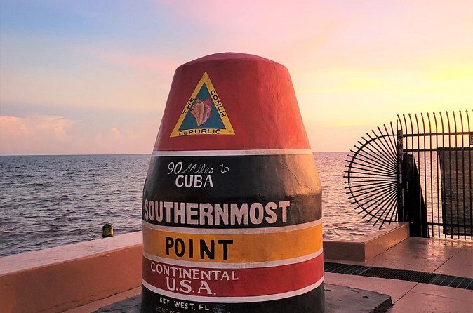 Private Full-Day Tour of Florida Keys from Key Largo to Key West - Mallory Square Sunset Celebration: The Night Moves In