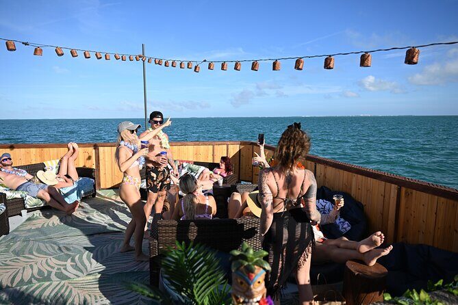 Tipsy Tiki Sunset Cruise in Key West - Meeting point: making it easy to start your evening